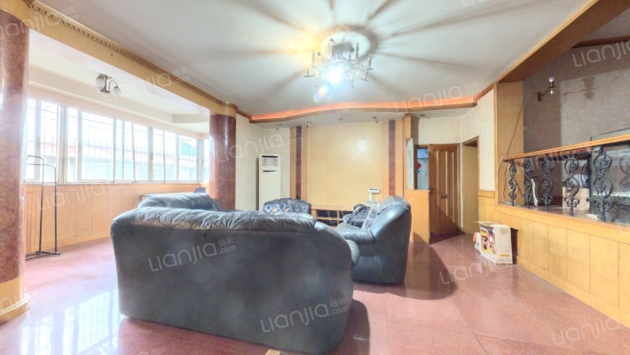 关家公寓二手房实景图