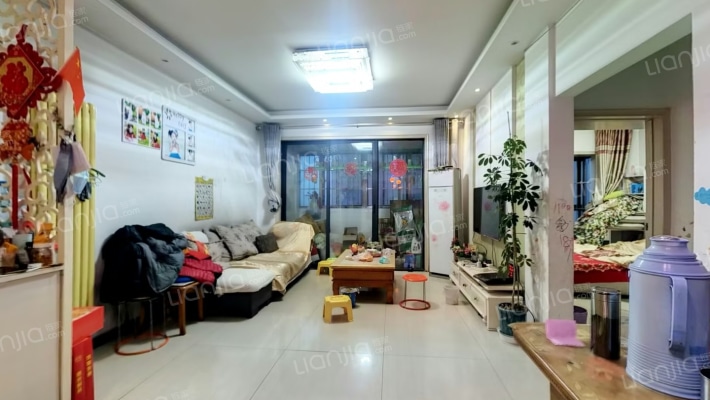 荣邦花园二手房实景图