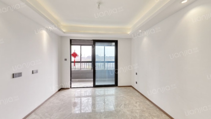 世茂璀璨未来二手房实景图