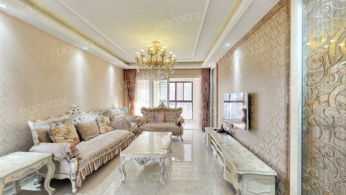 银洲·皇家花园二手房实景图