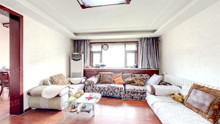 纬一路1号院二手房实景图