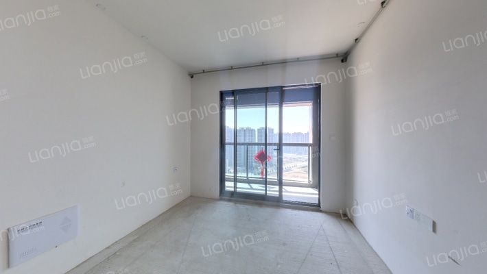 龙光旭辉光辉之城二手房实景图