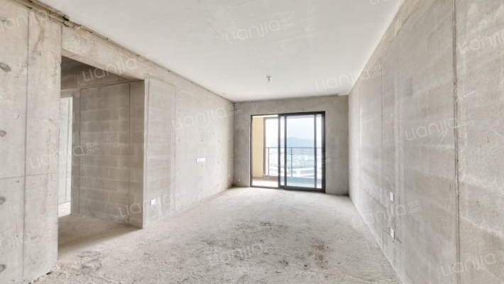 碧桂园樾府二手房实景图