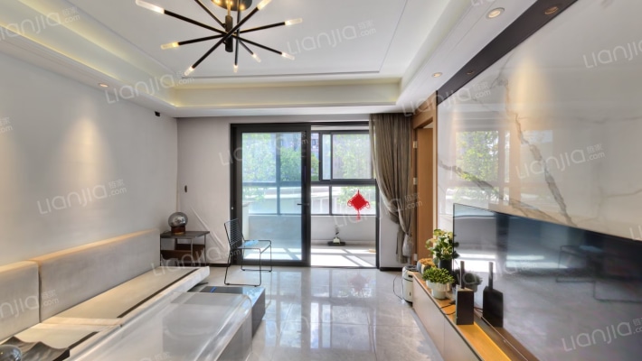 碧桂园御江东郡二手房实景图