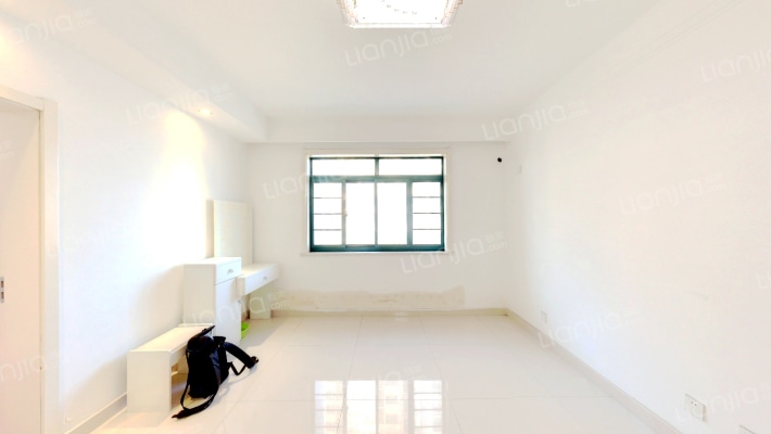 新加坡花园二手房实景图