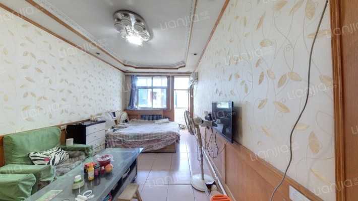 县医院家属楼二手房实景图