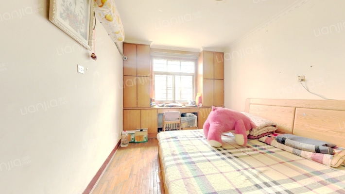 中建馨园二手房实景图