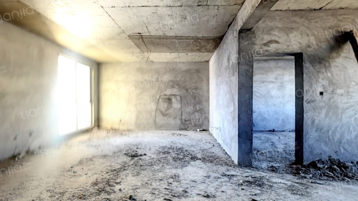 鑫贵名苑二手房实景图