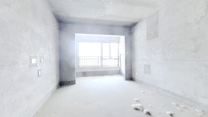 雅居乐天域二手房实景图