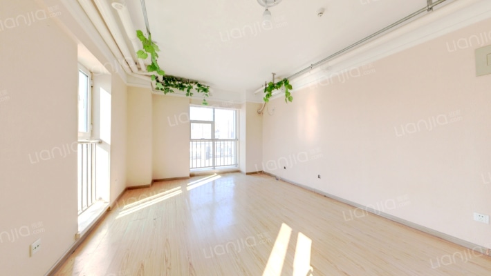 克拉公寓二手房实景图