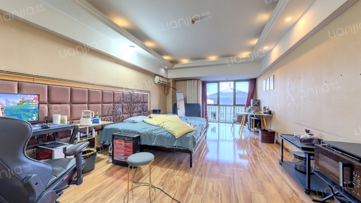 万达新天地二手房实景图