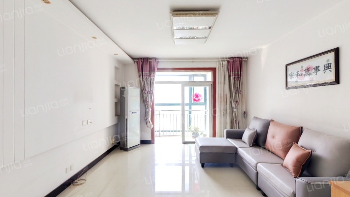 山顶御金城二手房实景图