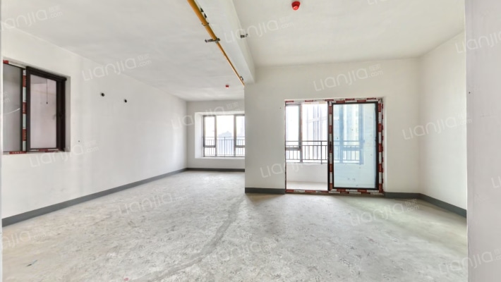 福星惠誉福星华府峯境二手房实景图