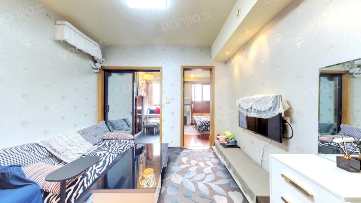 蓝光云鼎二手房实景图