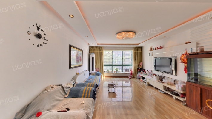 水晶之都二手房实景图