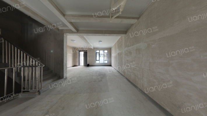 山水阳珀别院二手房实景图