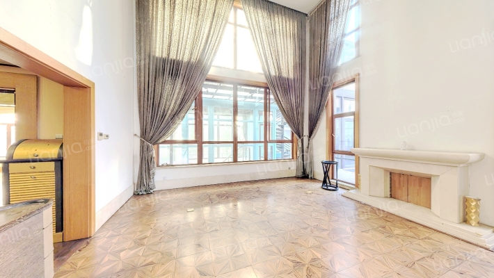 东山墅二手房实景图