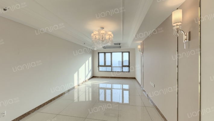 半岛天境二手房实景图