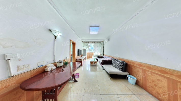 联芳花园三期二手房实景图