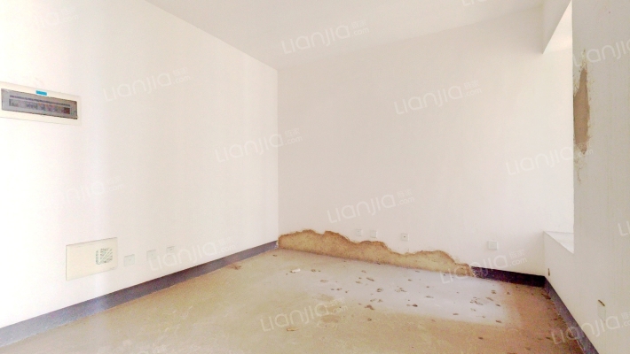 和泓东28二手房实景图