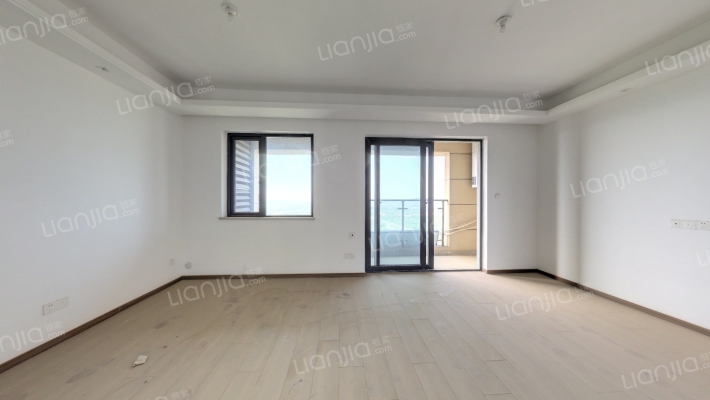 荣盛华庭二手房实景图