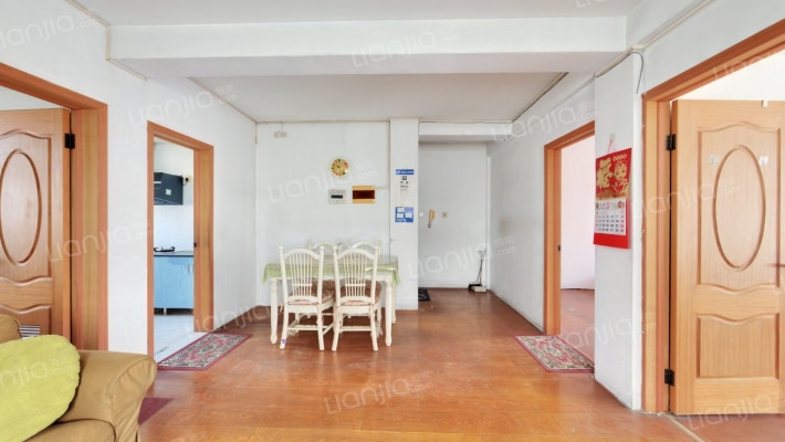 天景佳苑二手房实景图