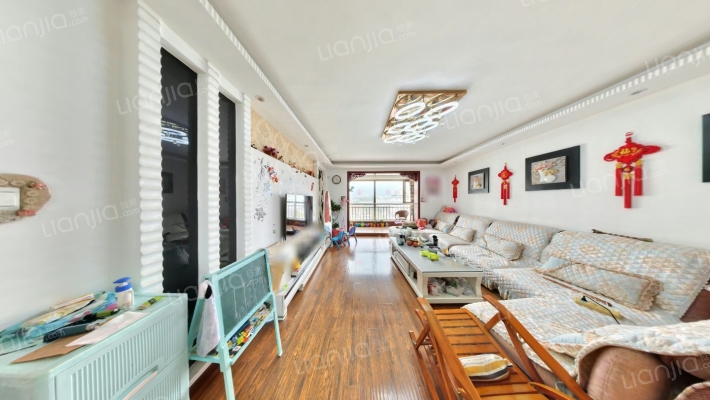 润新家苑二手房实景图