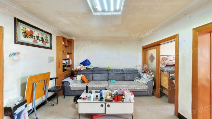 兆龙居小区二手房实景图