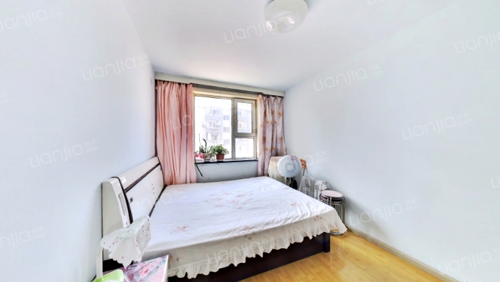 松江名苑二手房实景图