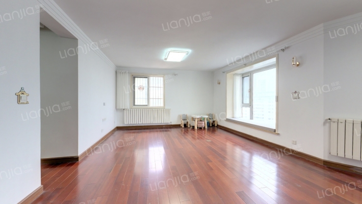 锦江豪庭二手房实景图