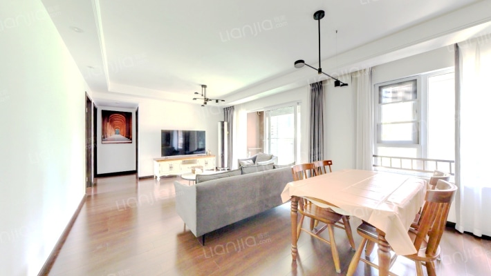 万科理想城三期星河二手房实景图