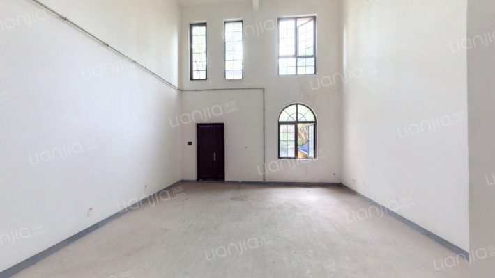 融创凡尔赛花园二手房实景图