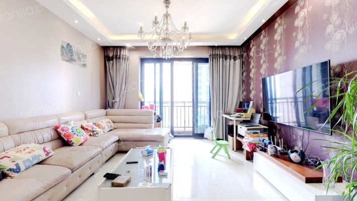 正弘蓝堡湾二手房实景图