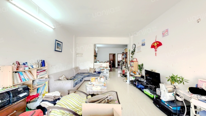 港发楼二手房实景图