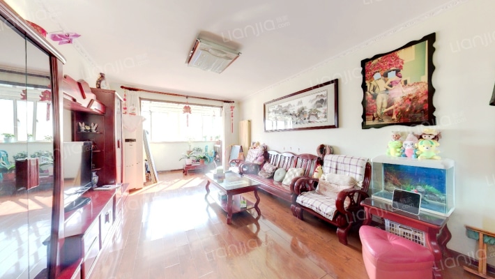 青房康居二手房实景图