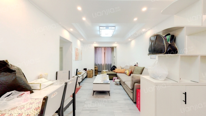 黄金堡普通住宅小区二手房实景图