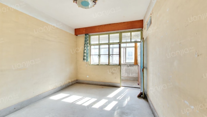 钟材厂二手房实景图