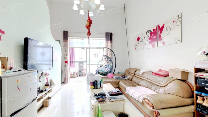 恒达相府四号院二手房实景图