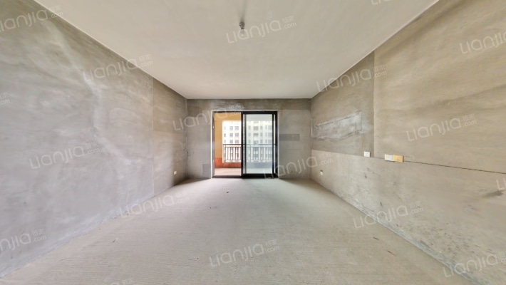 鲁能公馆一号院二手房实景图