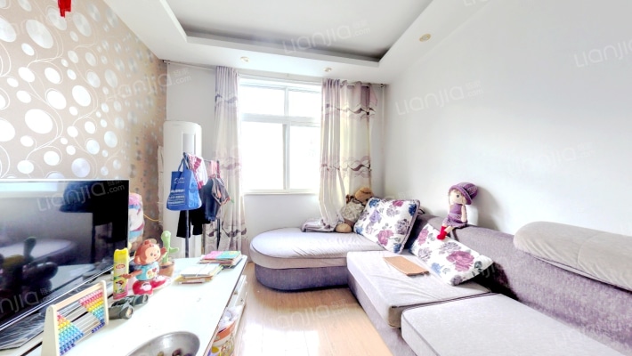 沁德园二手房实景图