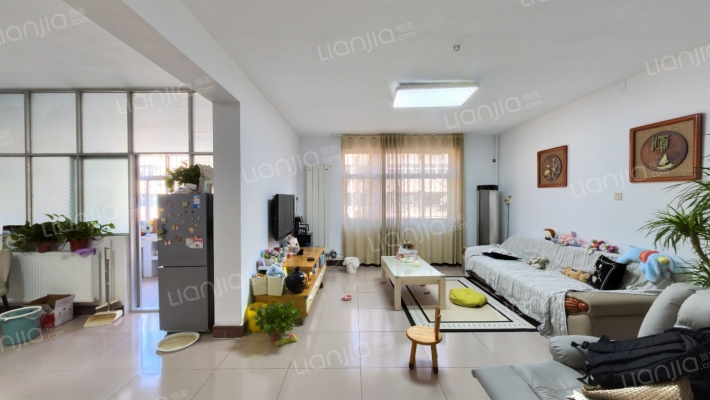 建行家属院二手房实景图