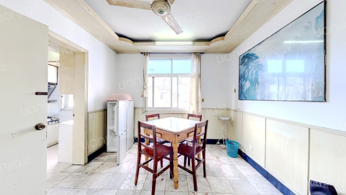 美凌苑二手房实景图