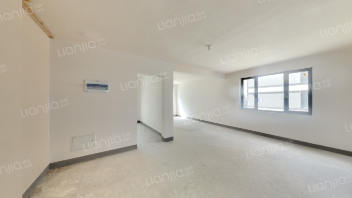 新霄辰府二手房实景图