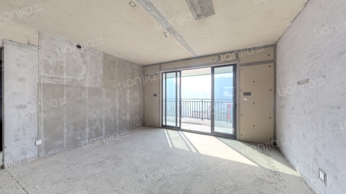 轨道中建麓江府二手房实景图