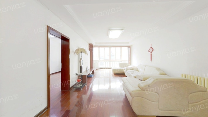 江滨公寓二手房实景图