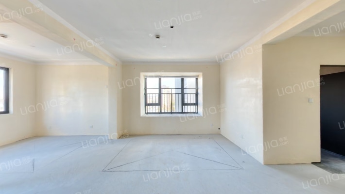 芳桂佳苑二手房实景图