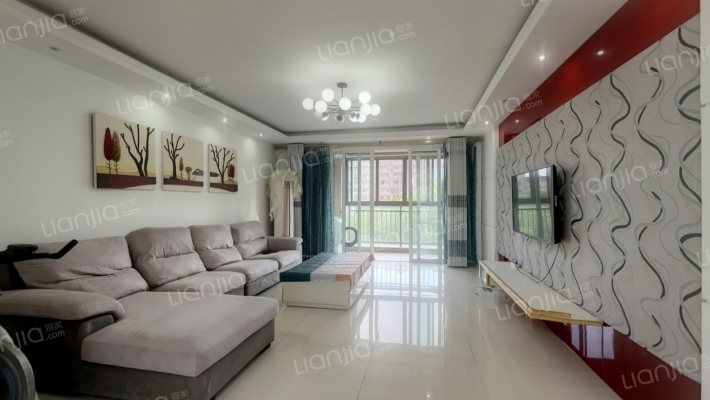 蓝湾国际花园二手房实景图