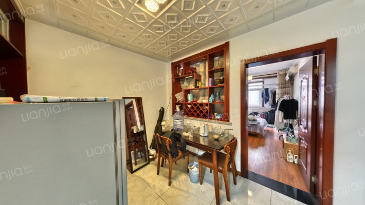 南京路27号甲二手房实景图