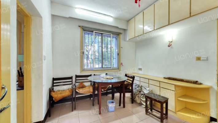 凤鸣西路28号二手房实景图