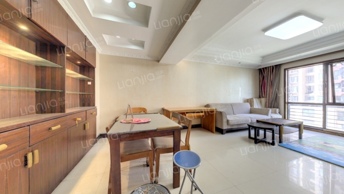 红石中央花苑二手房实景图